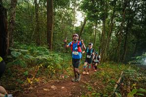 BIB: 900
                            <button type="button" onclick="openModal(22431823)" class="btn btn-primary btn-sm float-right btn-popup" data-toggle="modal" data-target=".modal-high-quality">
                        <i class="fas fa-shopping-cart"></i> Add to Cart
                    </button>
                                            <button type="button" onclick="isThisMe(22431823, true)" class="btn btn-success btn-sm float-right btn-popup btn-isme hidden" data-toggle="tooltip" data-placement="bottom" title="นี่คือรูปของคุณใช่ไหม คลิกที่นี่เพื่อเอาเข้าอัลบั้ม">
                        <i class="fas fa-plus"></i> Add to album
                    </button>
                    <button type="button" onclick="isThisMe(22431823, false)" class="btn btn-warning btn-sm float-right btn-popup btn-isnotme hidden">
                        <i class="fas fa-ban"></i> Remove from album
                    </button>